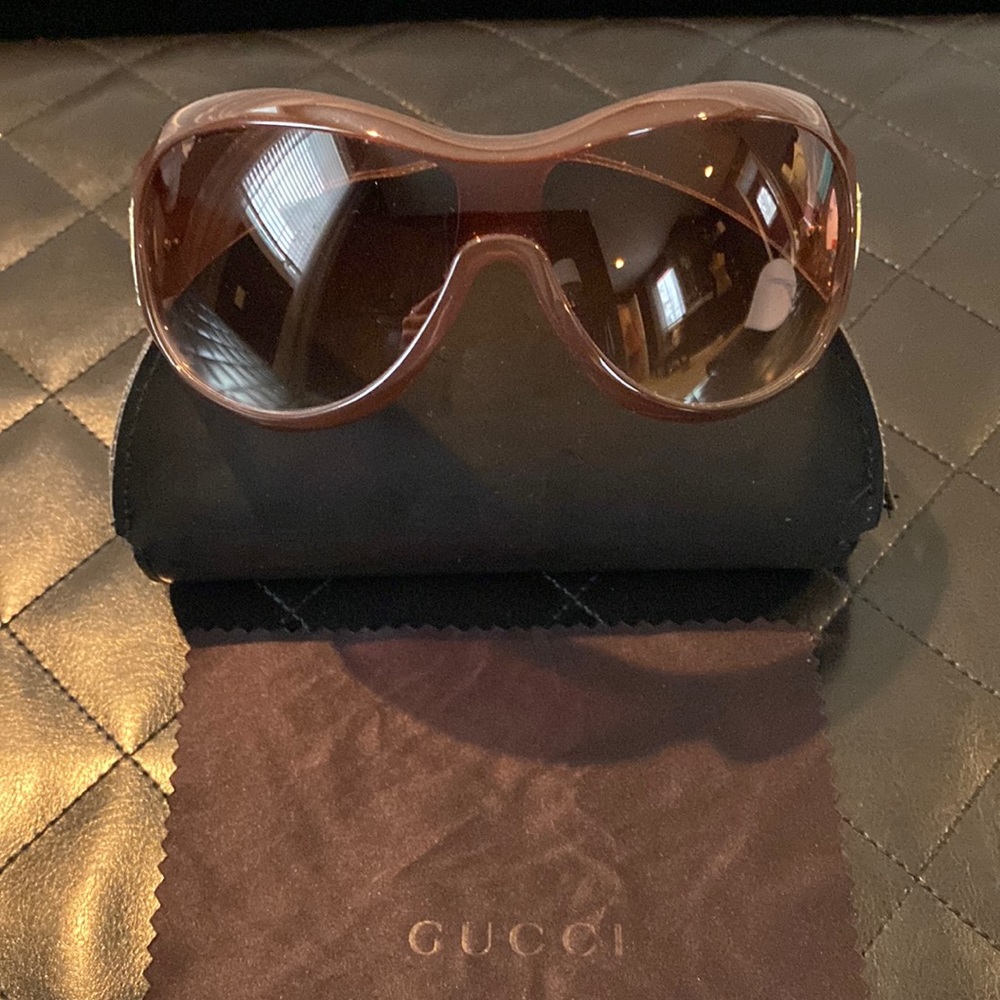 Gucci sunglasses